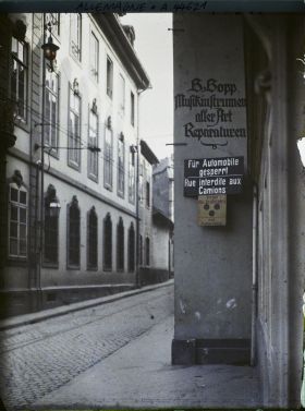 Image représentant Allemagne, Mayence, Affiche "Rue interdite aux Camions"