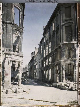 Image représentant France, Reims, Rue du Clou dans le fer
