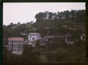 Image représentant France, La Chalade, Reconstructions dans la Vallée
