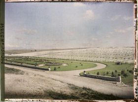 Image représentant France, Romagne sous Montfaucon, Vue d'ensemble sur le Cimetière