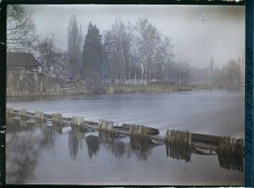 Image représentant France Alsace, Strasbourg, Le barrage de l'Ill près de la Porte de la Robertsau