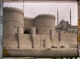 Image représentant Entrée de la citadelle (el-Kal'a) de Saladin
