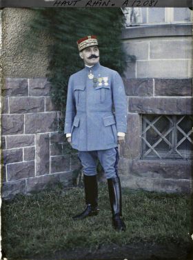 Image représentant Général Berdoulat, Commandt le 1er C.A.C. à Montreux Vieux
