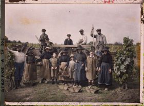 Image représentant Envns de Sauternes, Groupe de Vendangeurs