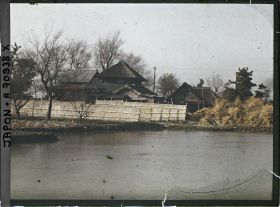 Image représentant Village le long d'une rivière
