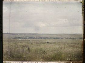 Image représentant France, Bouchavesnes, Panorama du Village d'Allaines vers le bois de l'Epinette Feuillaucourt