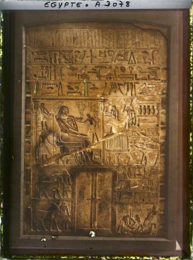 Image représentant Stèle du prince Antef au musée égyptien