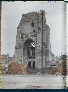 Image représentant Belgique, Ypres, Aspect du Clocher de St Martin
