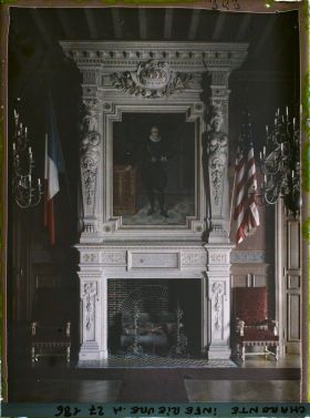 Image représentant La cheminée de la Grande salle dite Salle de fêtes, Hôtel de Ville
