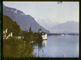 Image représentant Le château de Chillon, le Léman et les Dents du Midi
