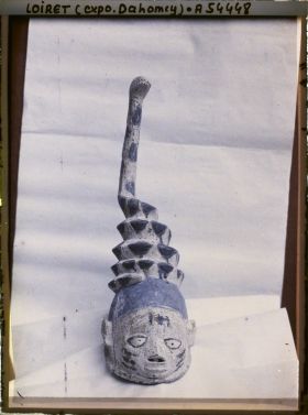 Image représentant Exposition d'art africain, masque au serpent dressé