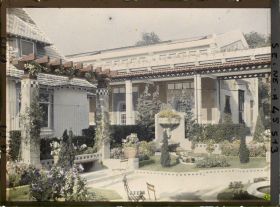 Image représentant L'Exposition des arts décoratifs, le Jardin de Vacherot et Riousse et le Patio Bouchard