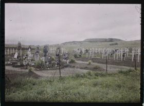 Image représentant France, Buzemant, Sectr le Vauquois, Le Cimetière et, au fond, la lutte de Vauquois