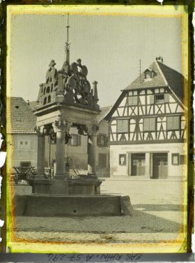 Image représentant Alsace, Boersel, Vieille fontaine