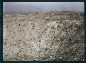 Image représentant France, Les Eparges, Autre partie de terrain bouleversé