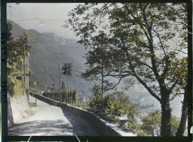 Image représentant La route de Glion et le Léman