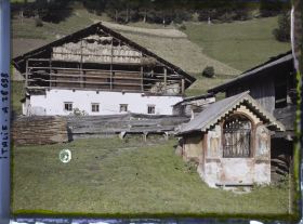 Image représentant chalet et chapelle