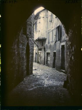 Image représentant France, Figeac, Aspect d'une vieille rue