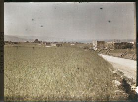 Image représentant Jbail vue de la route de Tripoli au nord