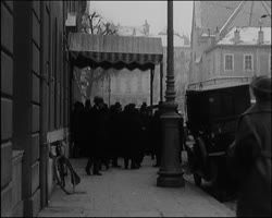 Image représentant Dernière séance de la S.D.N