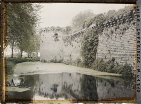 Image représentant Les remparts et la Tour de la Gaudinais