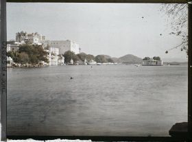 Image représentant Vue sur le lac