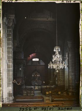 Image représentant La nef centrale de la cathédrale Notre-Dame-de-l'Annonciation