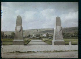 Image représentant France, Verdun, L'entrée du Cimetière du faubourg Pavé