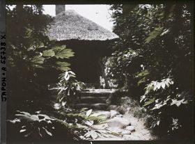Image représentant Koishikawa Kôrakuen (jardin de l'Arsenal), temple de Saigyo (Saigyo-do)