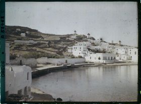 Image représentant Un coin de la ville : vue prise du Musée vers le Sud-Est.