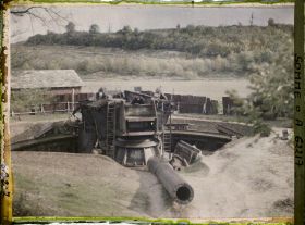 Image représentant Somme, Chuignes, Pièce Allemande à longue portée qui tirait sur Amiens à 40 Kilomètres