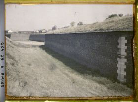 Image représentant Les fortifications entre les portes de Clichy et Saint-Ouen