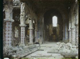 Image représentant France, Boulogne la Grasse, Intérieur de l'Eglise
