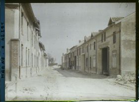 Image représentant France, Beine près Reims, Une rue du Village