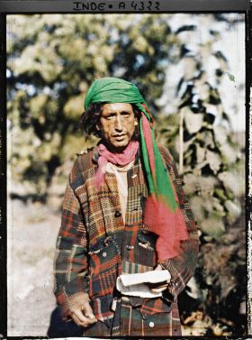 Image représentant Gardien afghan (?) d'un tombeau musulman