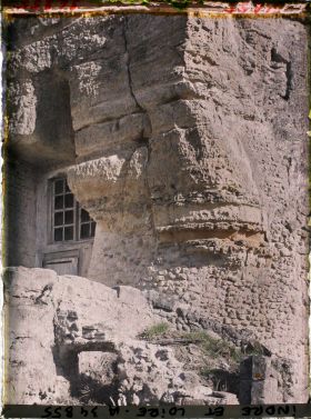 Image représentant Extérieur d'une habitation troglodyte