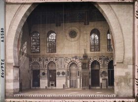 Image représentant Intérieur de la mosquée d'El Ashraf