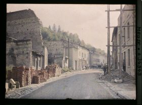 Image représentant France, Clermont en Argonne, Reconstructions route de Ste Menéhould