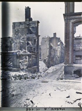 Image représentant Carrefour à l'angle des rues Saint-Symphorien et des Cordeliers