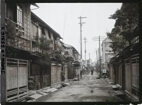 Image représentant Maison de thé à Akasaka (?)