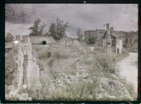 Image représentant France, Ruines à Coucy
