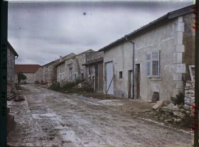 Image représentant France, Les Paroches, Une rue