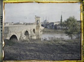 Image représentant Le vieux pont de la Tunca, affluent du Meriç