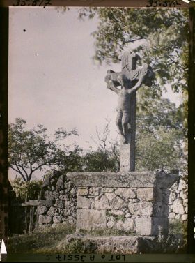 Image représentant France, Capdenac (Lot), Calvaire datant de 1667