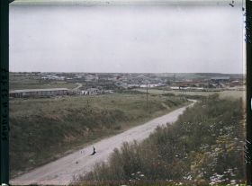 Image représentant Combles, Panorama du Village pris du Sud Est
