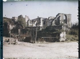 Image représentant France, Chivres, Ruines de l'Eglise