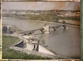 Image représentant Panorama sur le Rhône avec le Pont Vieux