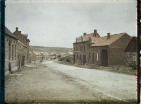 Image représentant France, Souchez, Une vue de la Grande Rue