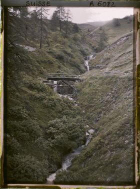 Image représentant Un ruisseau dans la région de St. Moritz