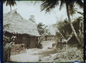 Image représentant Cases des féticheuses de Doudoua à Daagbé